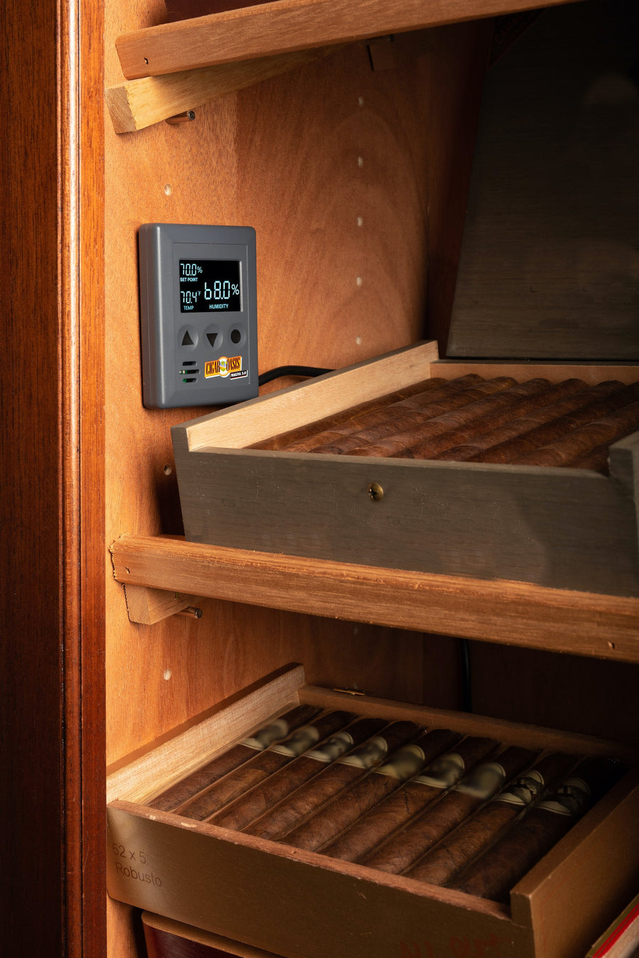 Cigar Oasis - Magna v3.0 | Large electronic humidification device (cigar cabinets)