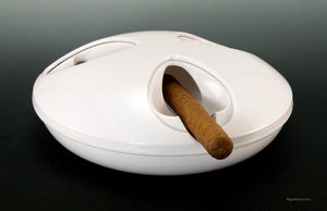 ASH-STAY White ashtray for the outdoors (3-cigar berths)