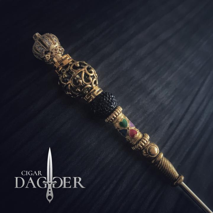 Cigar Dagger - Queen of Blades